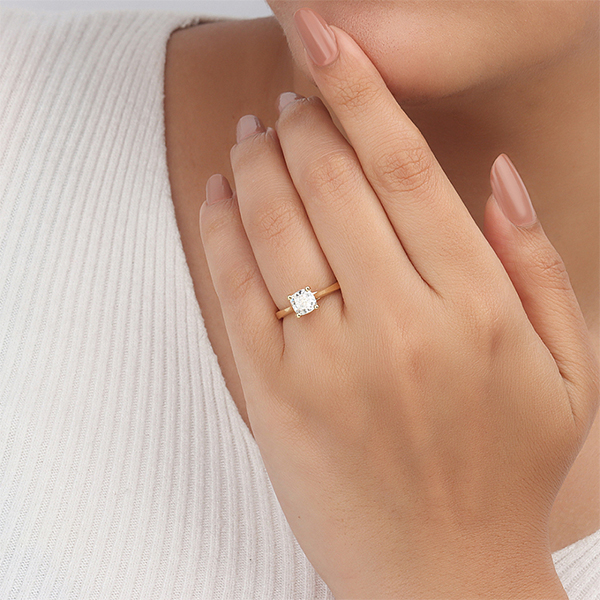 Engagement Cushion Right image