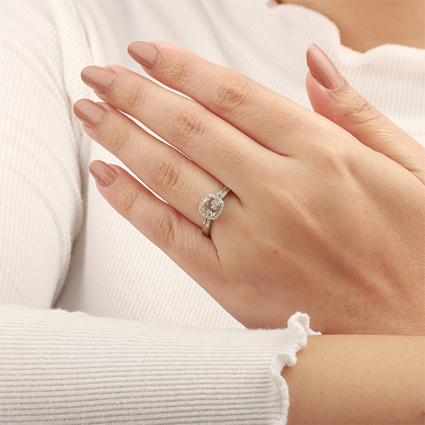 Engagement Ring Right Image