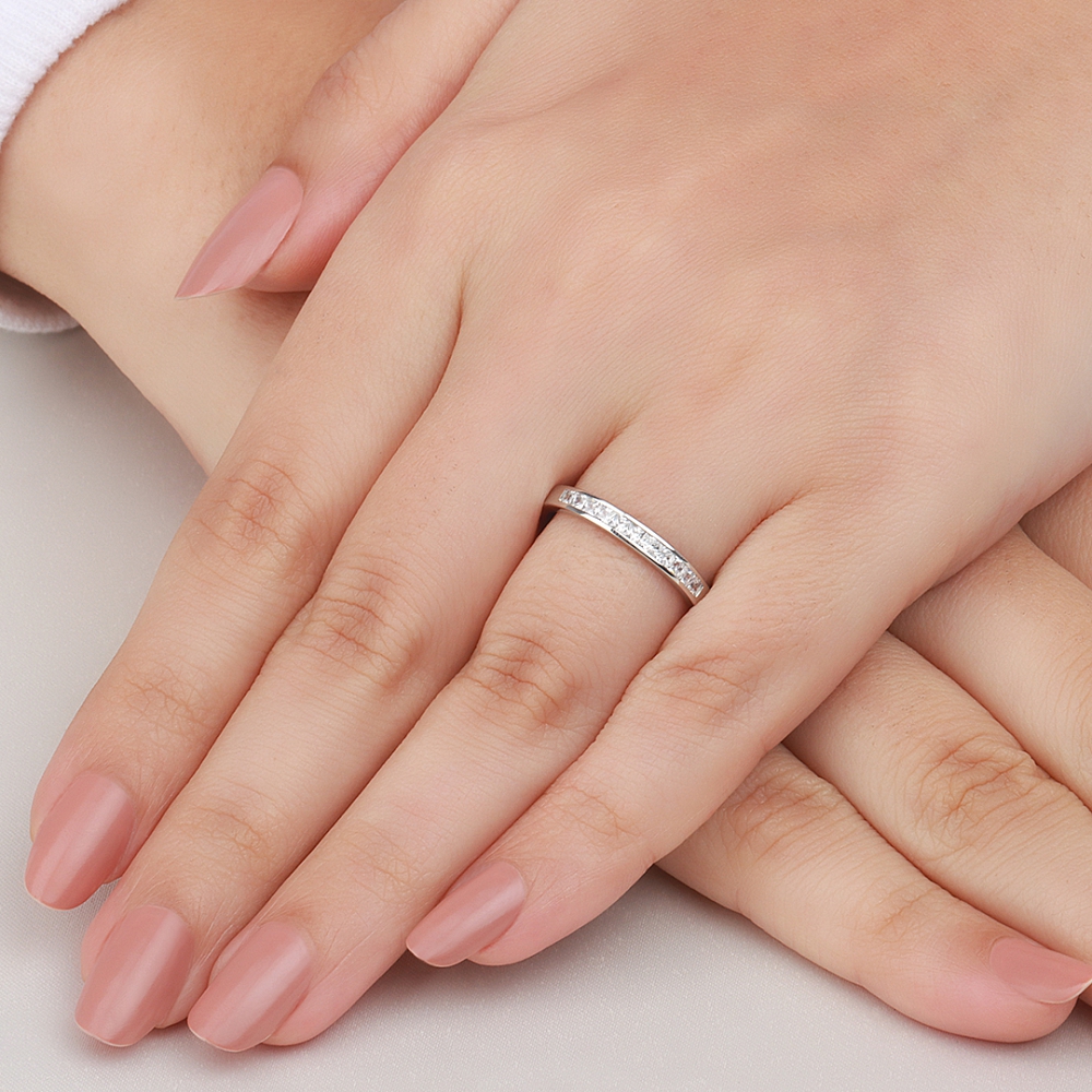 princess shape Alt Text